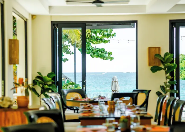 Coastal-inspired With A Pool-view Balcony & Club Access Coco